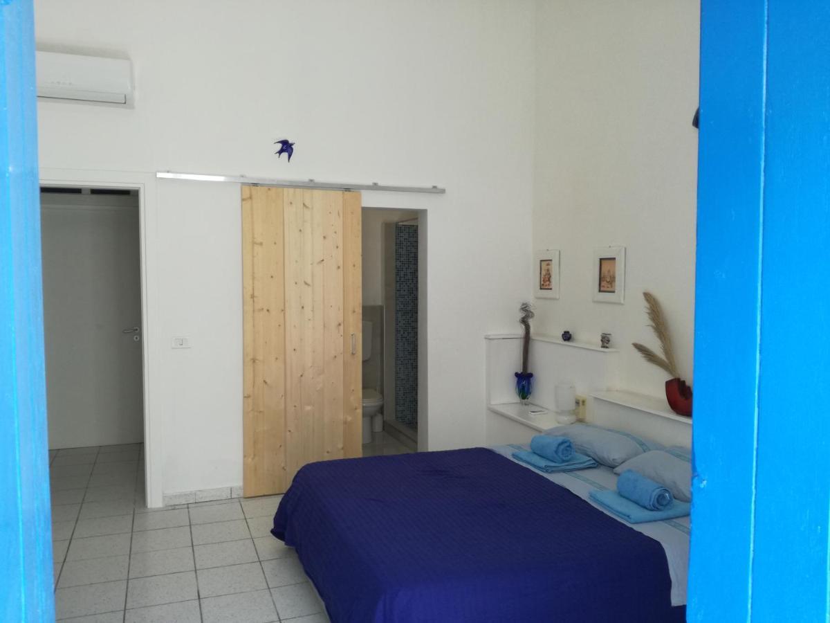 Mediterranea Guesthouse B&B Portopalo Di Capo Passero Exteriör bild